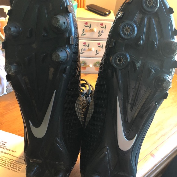 Nike men's cleats - Picture 5 of 5